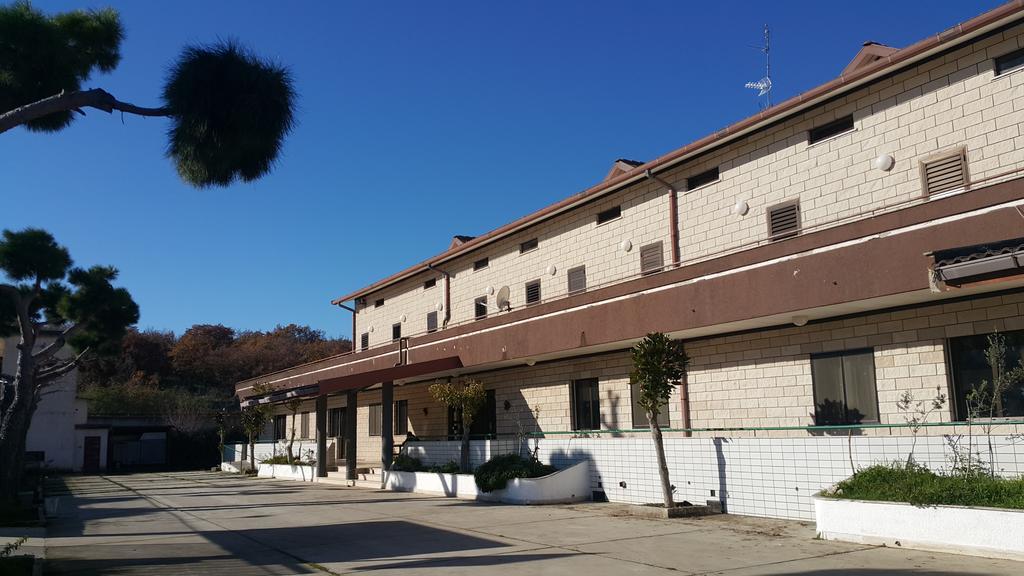 Hotel Menta & Rosmarino Monte SantʼAngelo Exterior foto