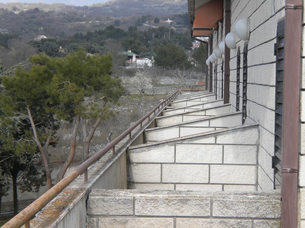 Hotel Menta & Rosmarino Monte SantʼAngelo Exterior foto